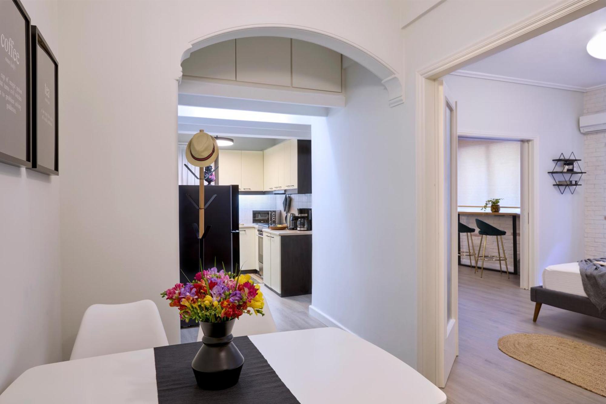 The Acropolis Entrance 2Bd Private Apt Афины Экстерьер фото